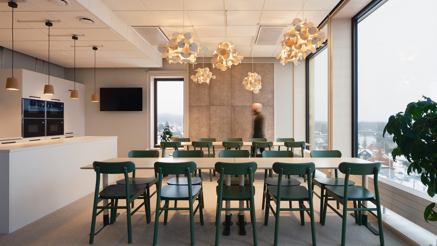 JW_231107_110411_fullsize_webb